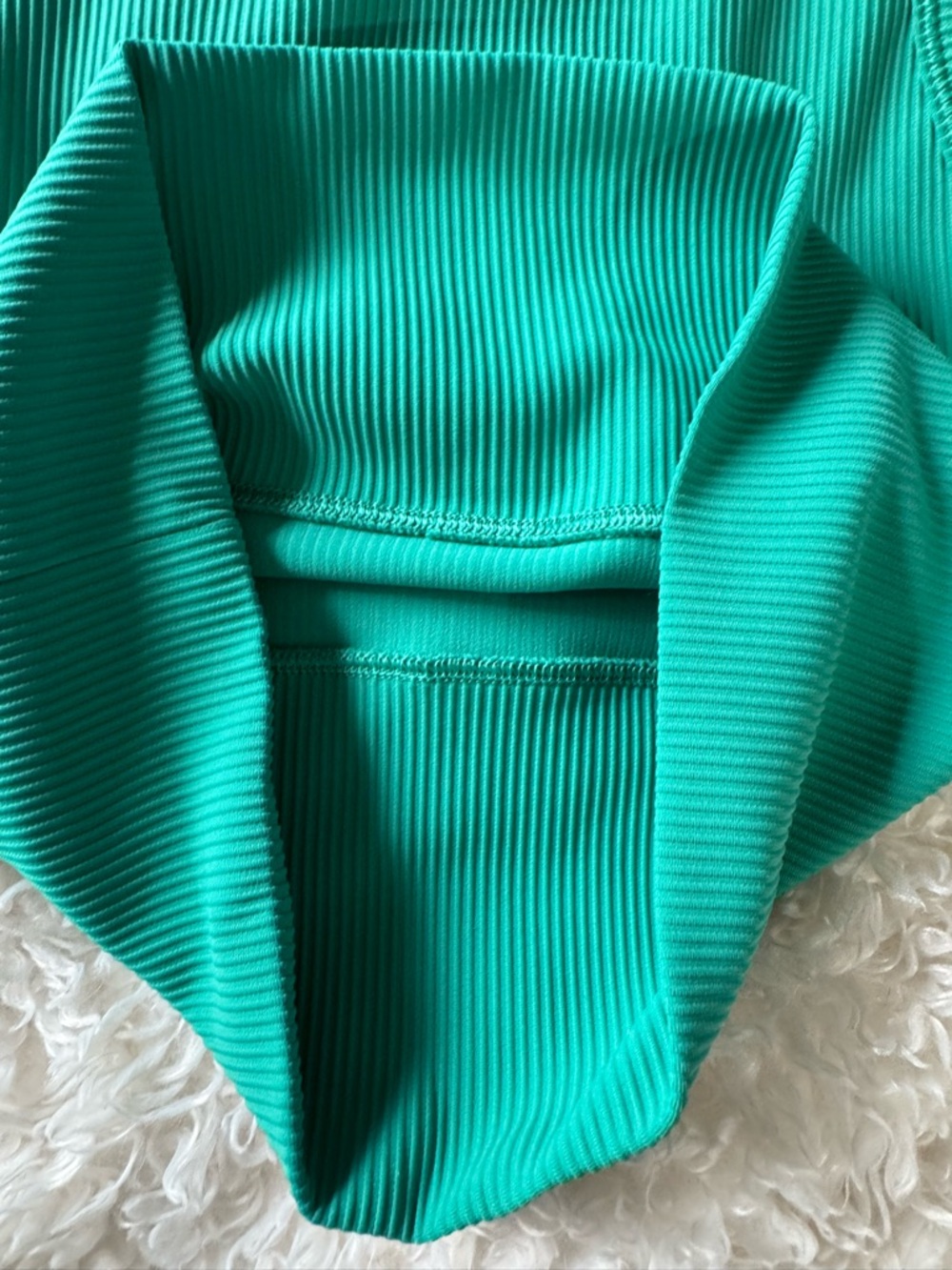 Lululemon Power Pivot Ribbed Tank *Rib Green - Picture 9 of 9